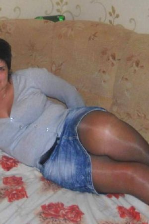 Sandrine - rencontre-Ronde-Brive-la-Gaillarde