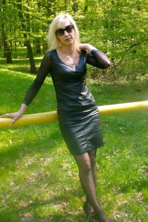 Marina - rencontre-Naturiste-Clermont-Ferrand