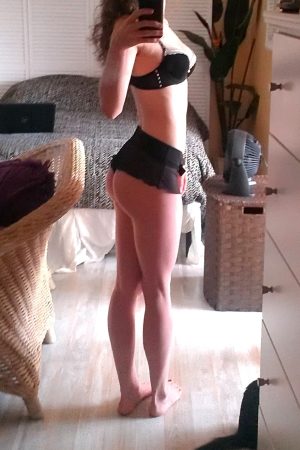 🔥 Chaleur de la nuit 🔥 Sarah - rencontre-Milf-Saint-Maur-des-Fossés