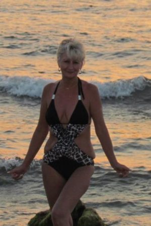 Détends-toi avec moi ce soir Elsa - rencontre-Cougar-Sarcelles