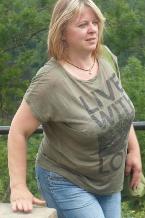 Mature et Curieuse Julia - rencontre-Libertine-Montpellier