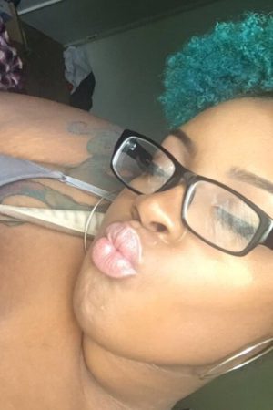 j’ai envie de chaleur Naomi - rencontre-Teen-Villeurbanne